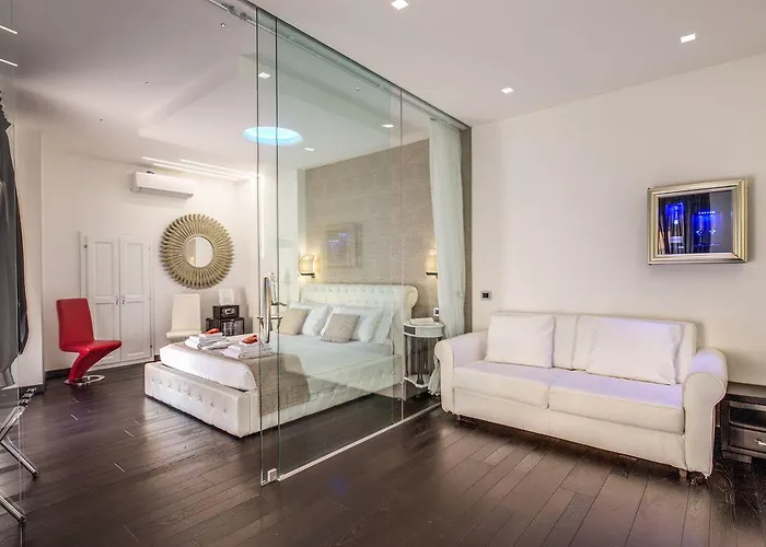 Navona Living Konukevi Roma