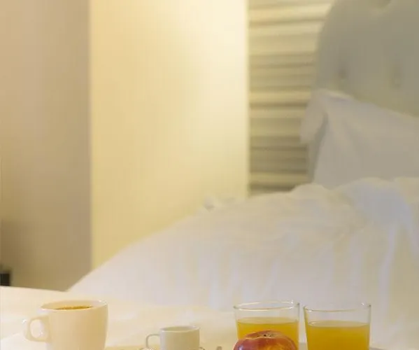 Navona Living Konukevi 4*